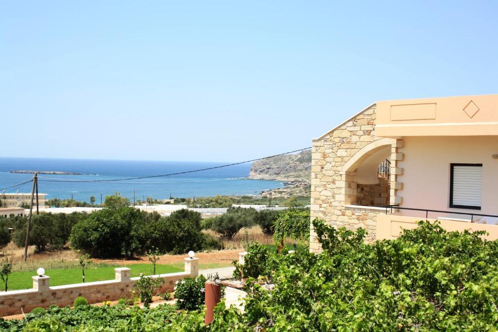 Romantica Apartments Falasarna Exterior photo
